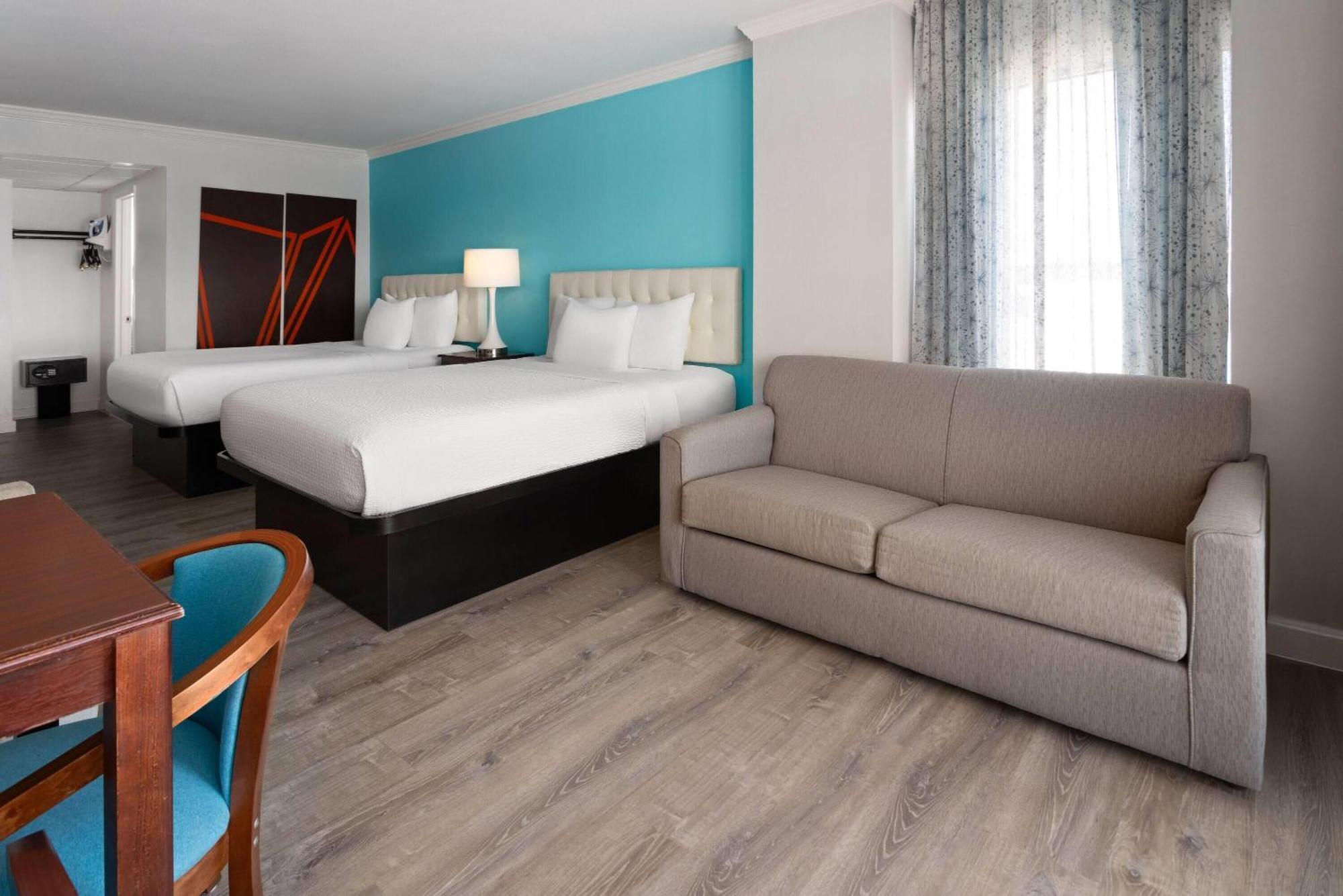 Howard Johnson Plaza By Wyndham Ocean City Oceanfront Exterior photo